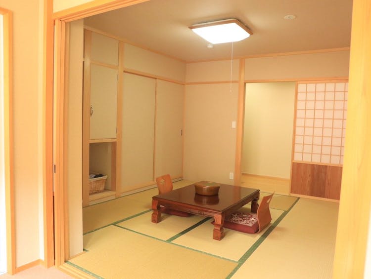 眺望風呂付和室8畳（3階 ）BT別　禁煙のサムネイル画像