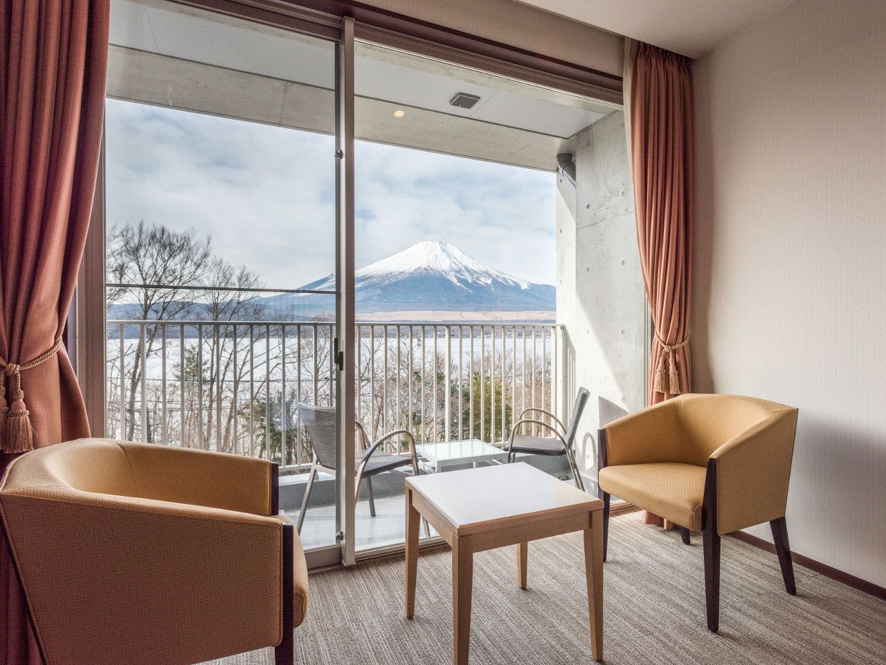 山中湖の温泉ありの 高級ホテル 旅館 9選 お得に宿泊予約 Yahoo トラベル