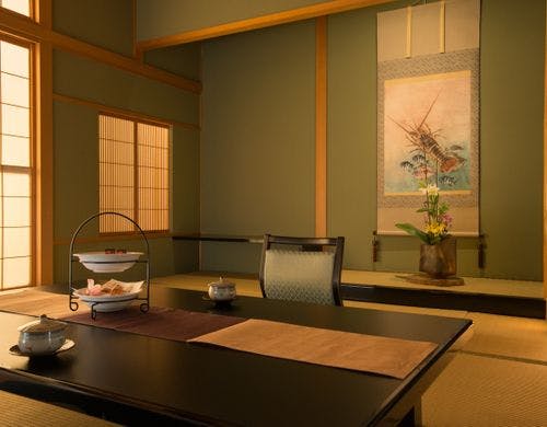 特別“灯”客室　海側和洋室