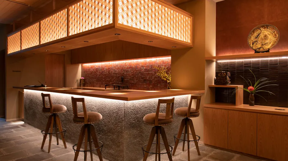 Hotel Kanazawa Zoushi: A Journey-Inspired Inn