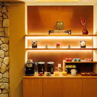 무료 라운지 음료 및 얼음.