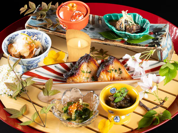 【少量こだわり会席】メインは金目鯛の煮つけ!勝浦の磯料理と4種類のお風呂で温泉を満喫!