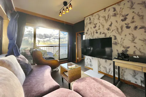 海景客廳8疊+和室8疊+6疊範例