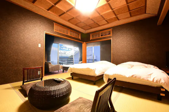 海景和室10疊+緣側4疊