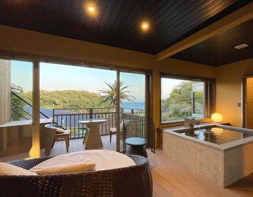 ラグジュアリースイート一例