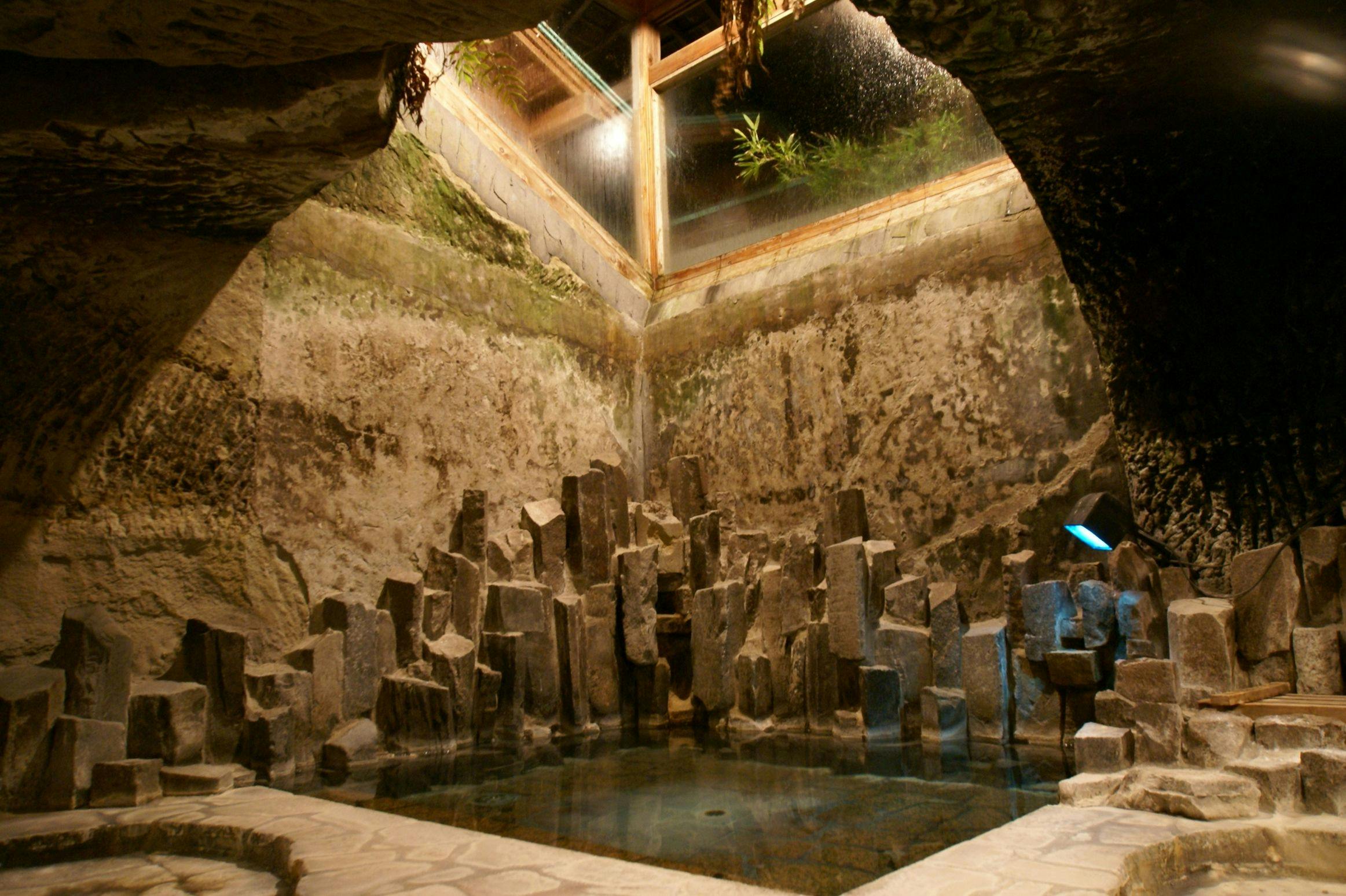 Isoka no Yuyado Ubarakan