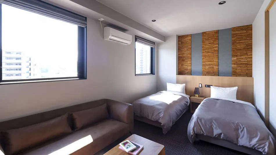 Neohas Book and Hotel
