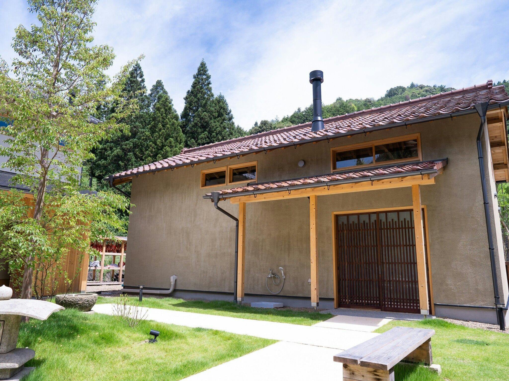 里山ホテルかねのね丹波
