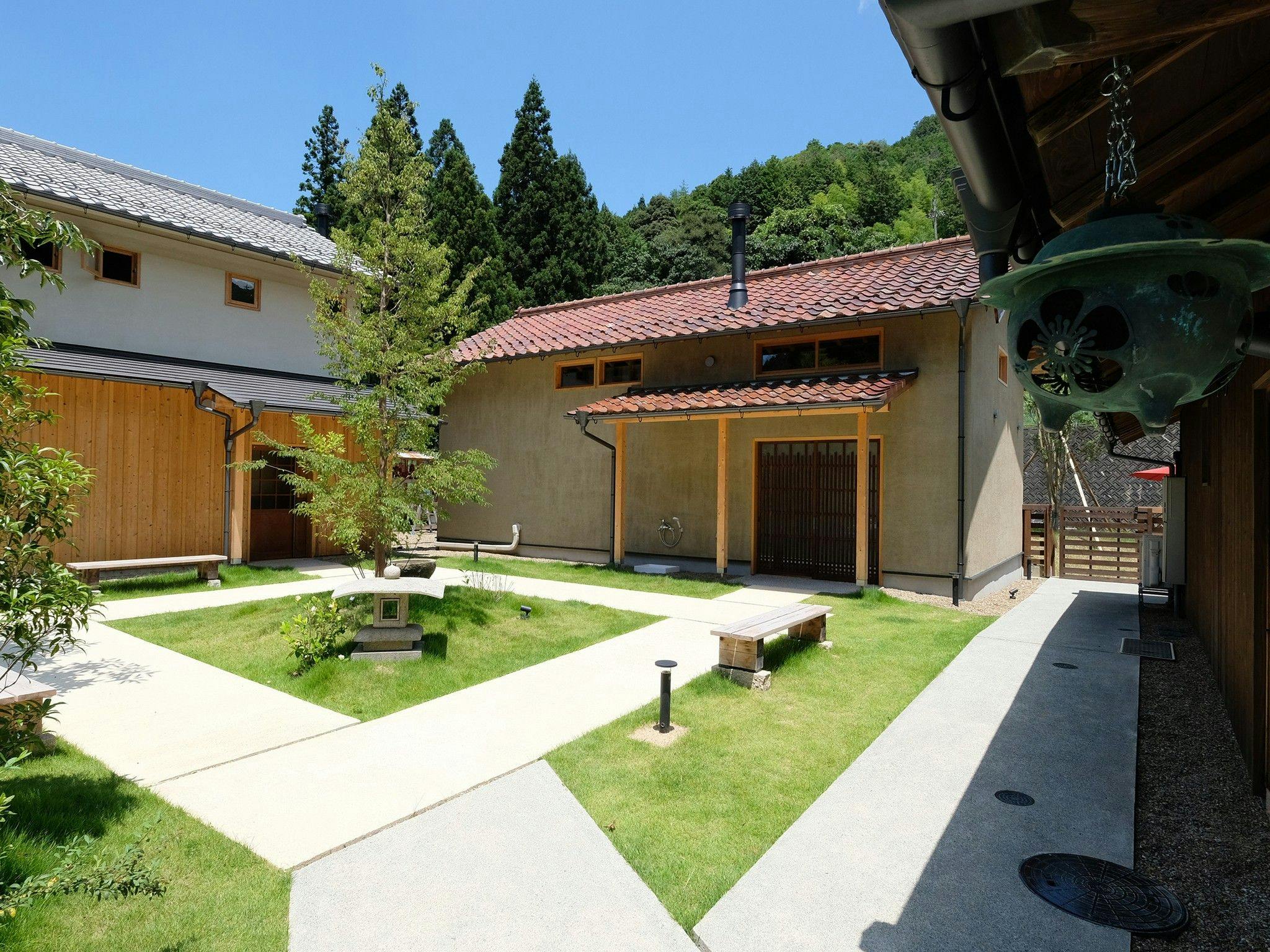 里山ホテルかねのね丹波