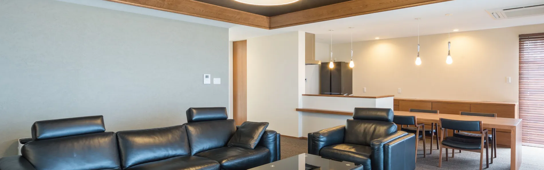 Condominium T-Room