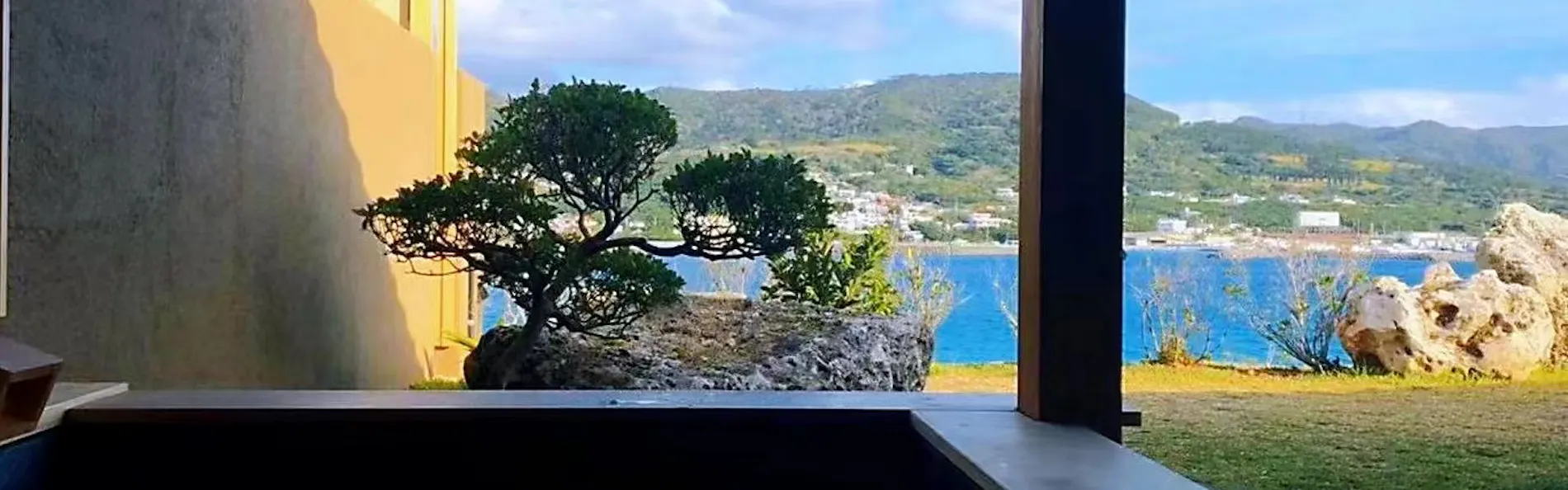 瀬底山水