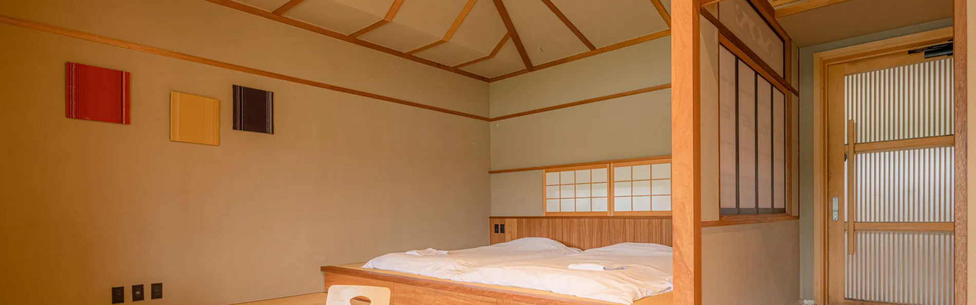 瀬底山水