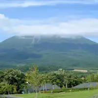 夏の羊蹄山も必見!