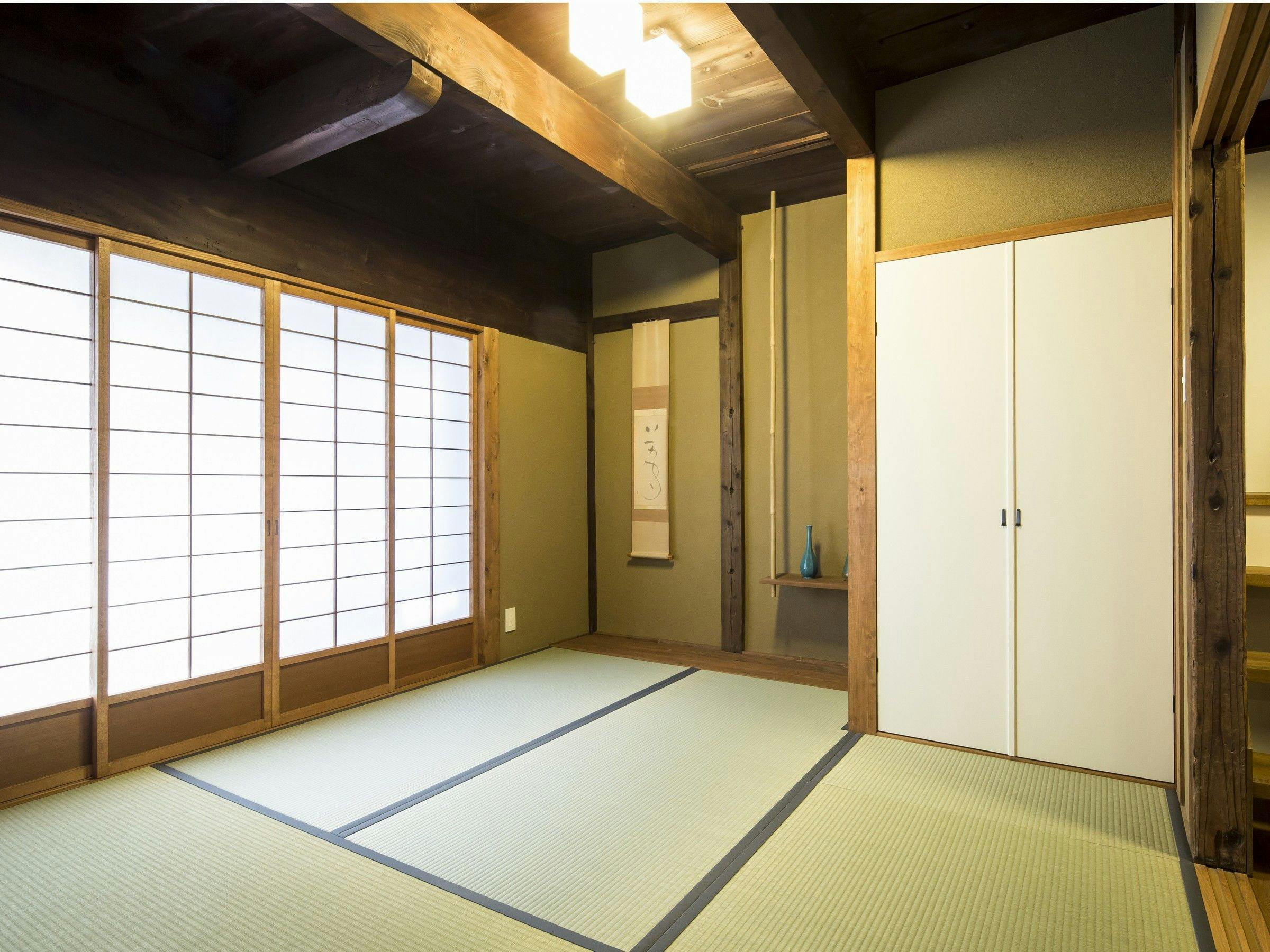 ห้องสไตล์ญี่ปุ่นข้างพื้นดิน