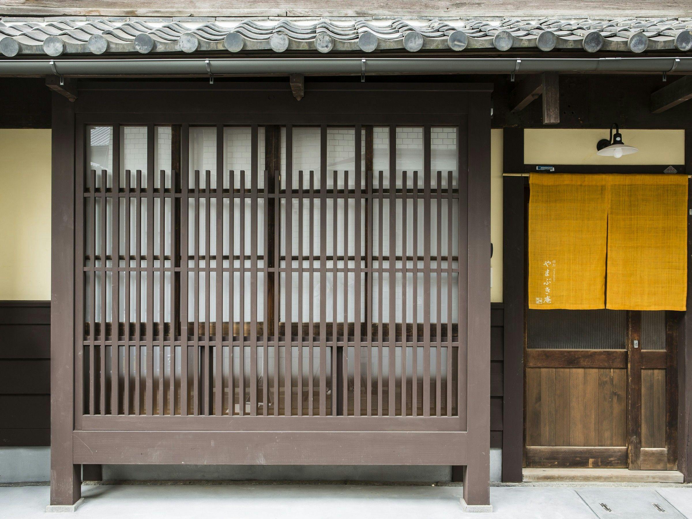 ทัศนียภาพภายนอกของ Yamabuki-an