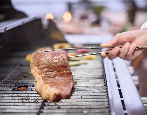 バーベキューグリル