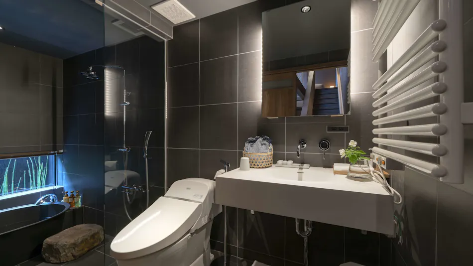 Hinaya Gojo <Machiya Townhouse Rental>