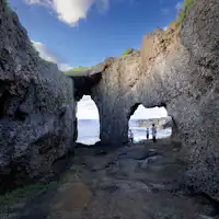 【周辺観光】眼鏡岩海岸展望台