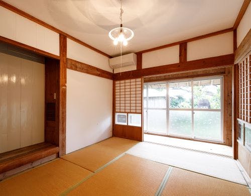 サンゴ石小屋のある宿