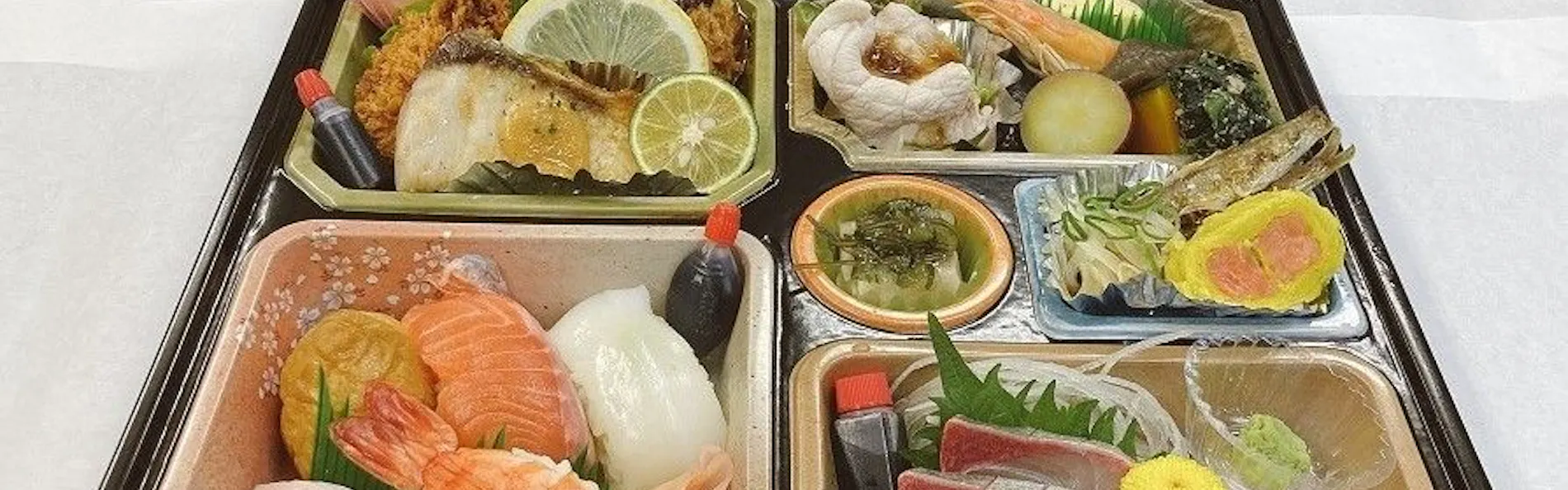Yamasaki Ryokan Q 中門前屋(山崎旅館Q)