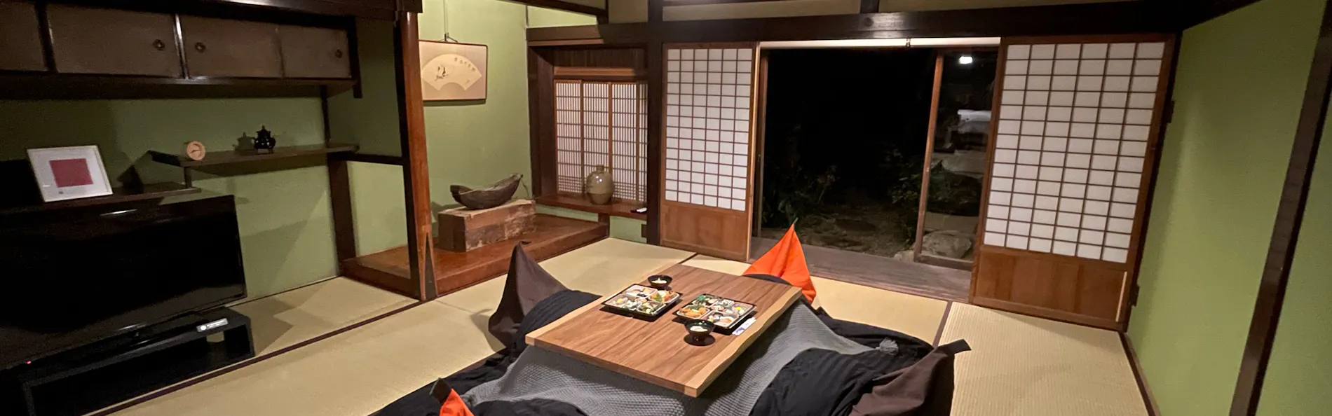 Yamasaki Ryokan Q 中門前屋(山崎旅館Q)