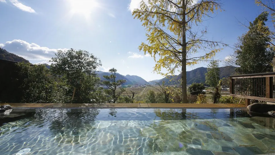 Yamasaki Ryokan Q Chumonmae-ya (Yamasaki Inn Q)