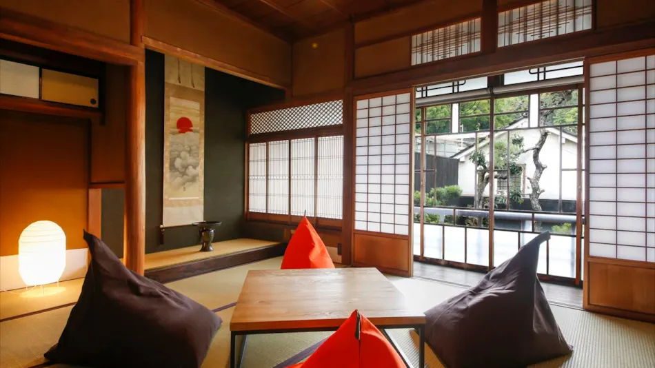 Yamasaki Ryokan Q Chumonmae-ya (Yamasaki Inn Q)