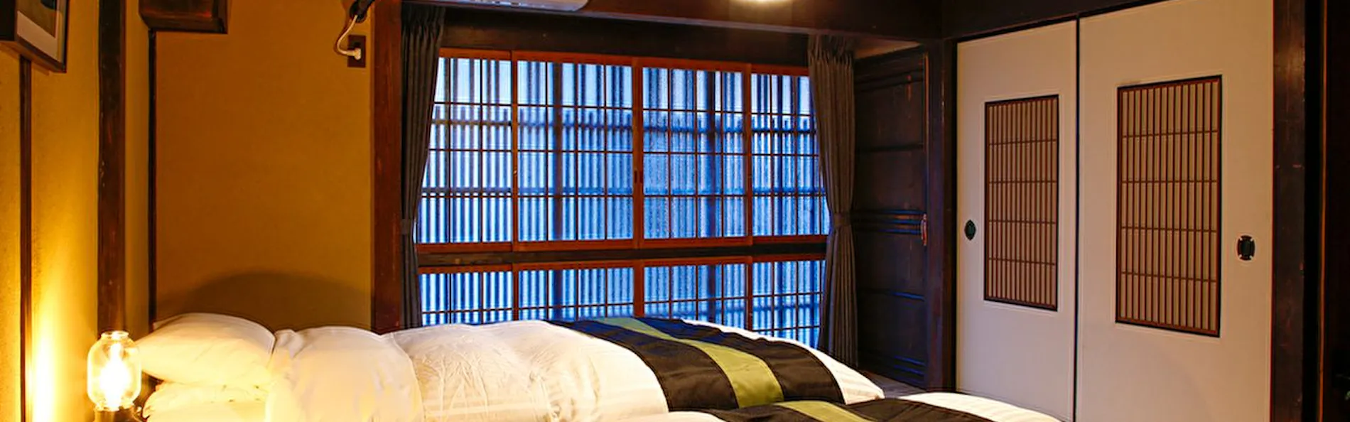 Yamasaki Ryokan Q 中門前屋(山崎旅館Q)
