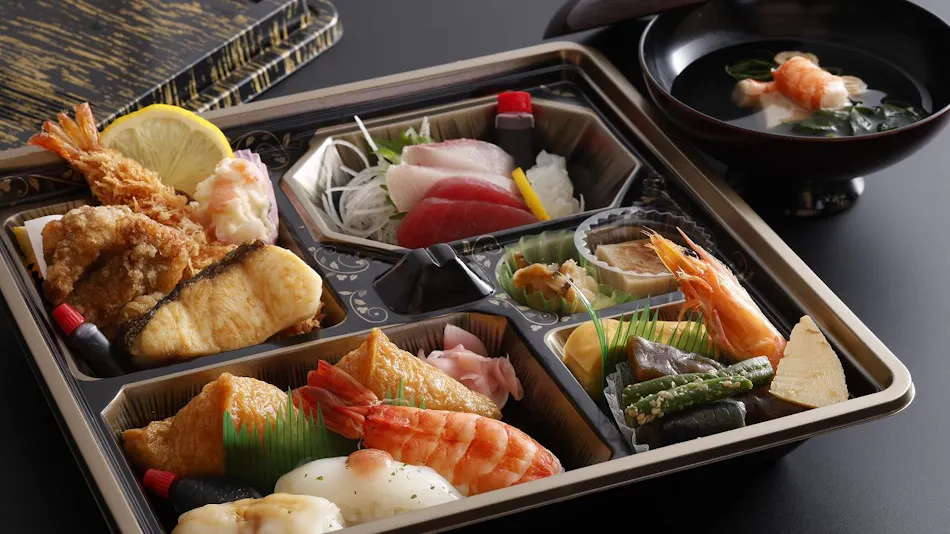 Yamasaki Ryokan Q Chumonmae-ya (Yamasaki Inn Q)