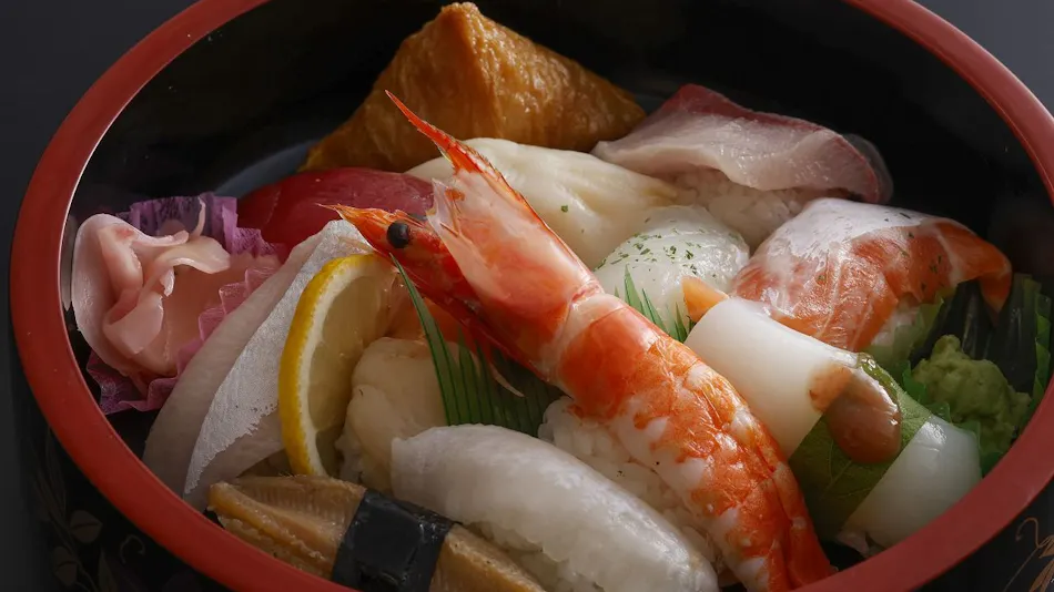 Yamasaki Ryokan Q Chumonmae-ya (Yamasaki Inn Q)