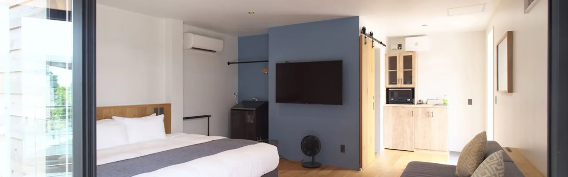 HOTEL LOCAL BASE