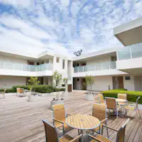 中庭(イメージ)