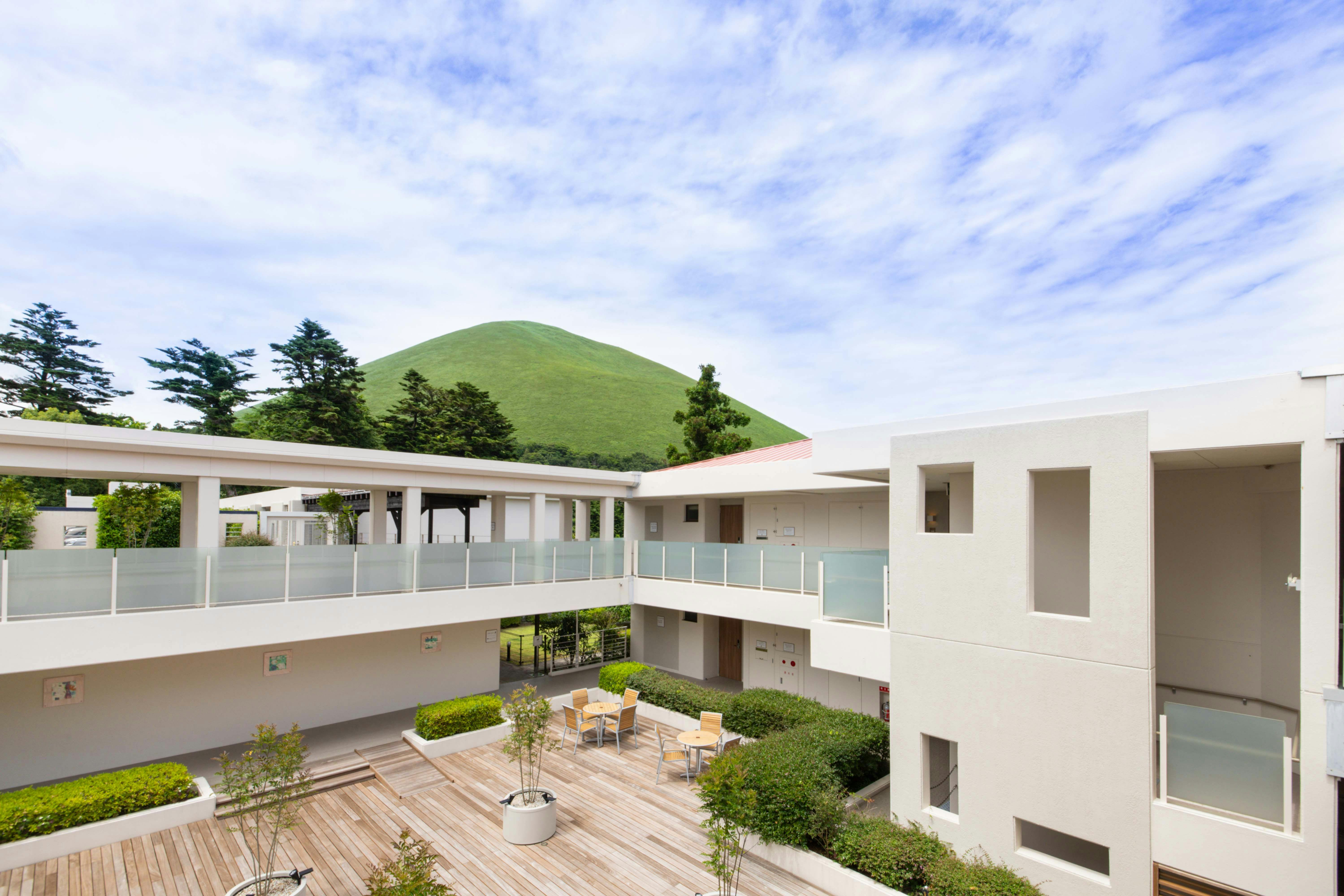 中庭（イメージ）