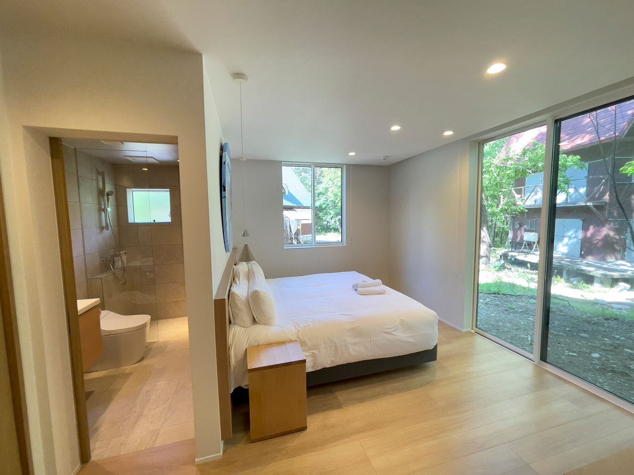 AHIRU RESORT