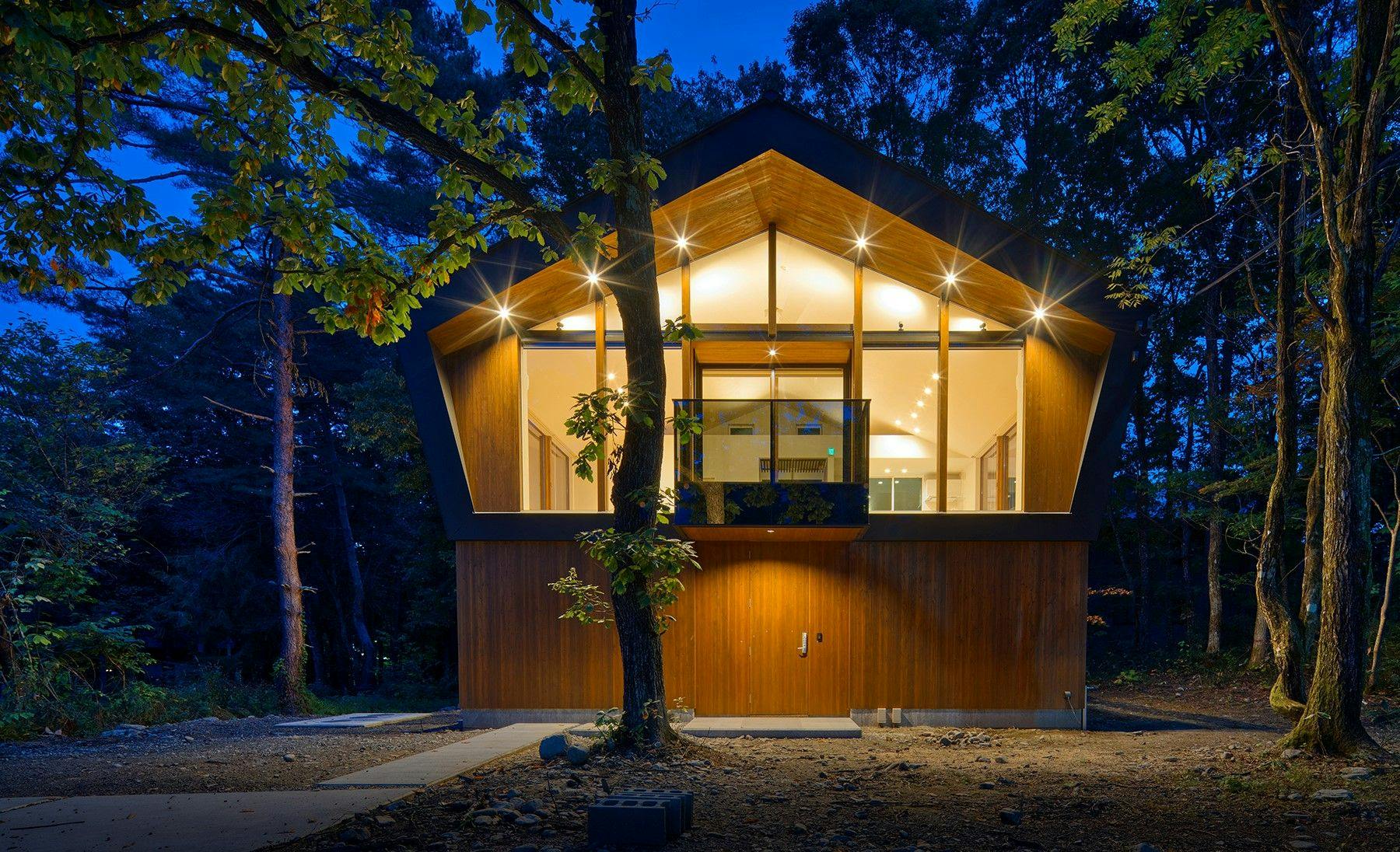 AHIRU RESORT