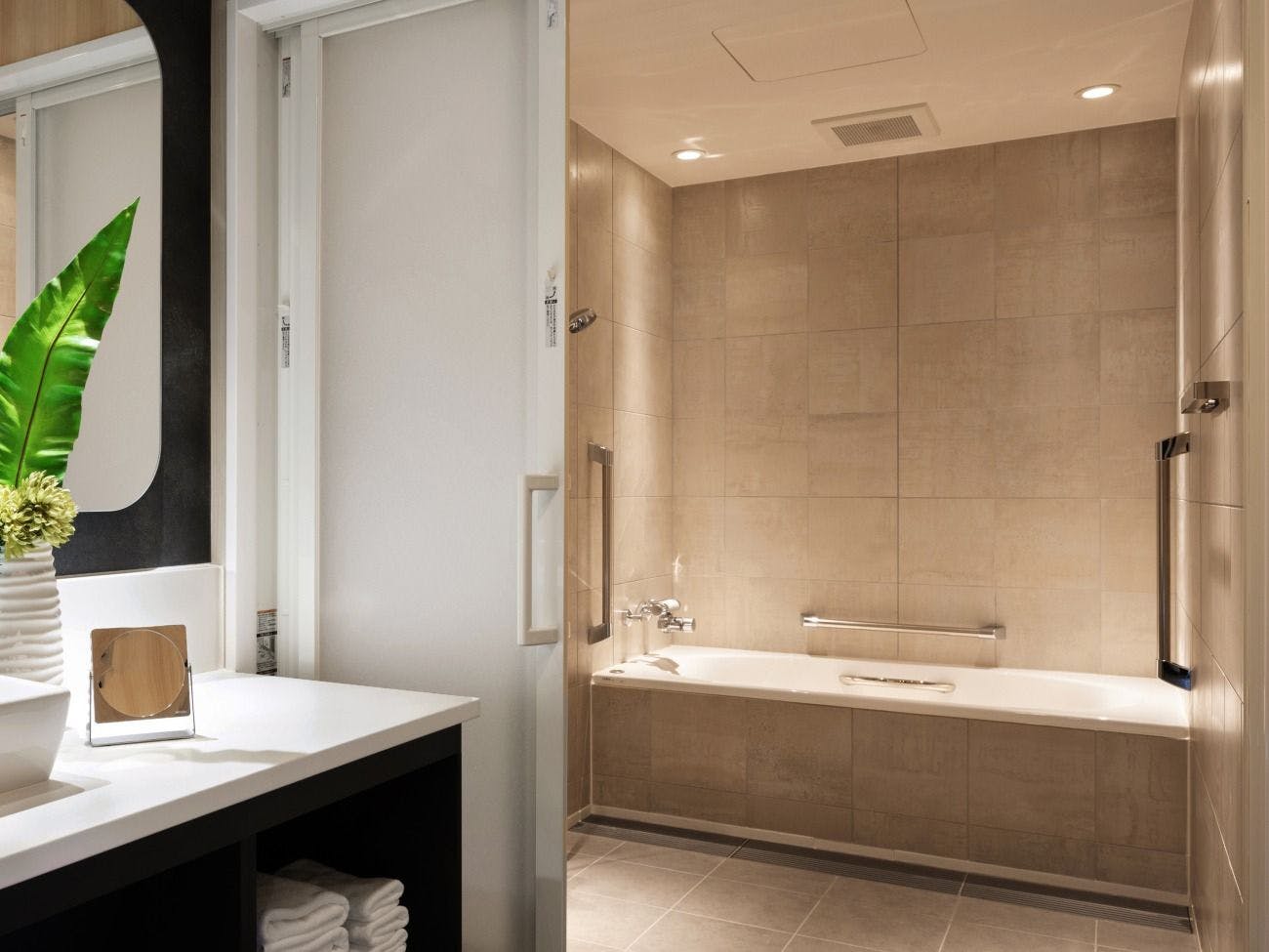 ห้องสวีทแบบ 2 ห้องนอนดีลักซ์พร้อมห้องน้ำ