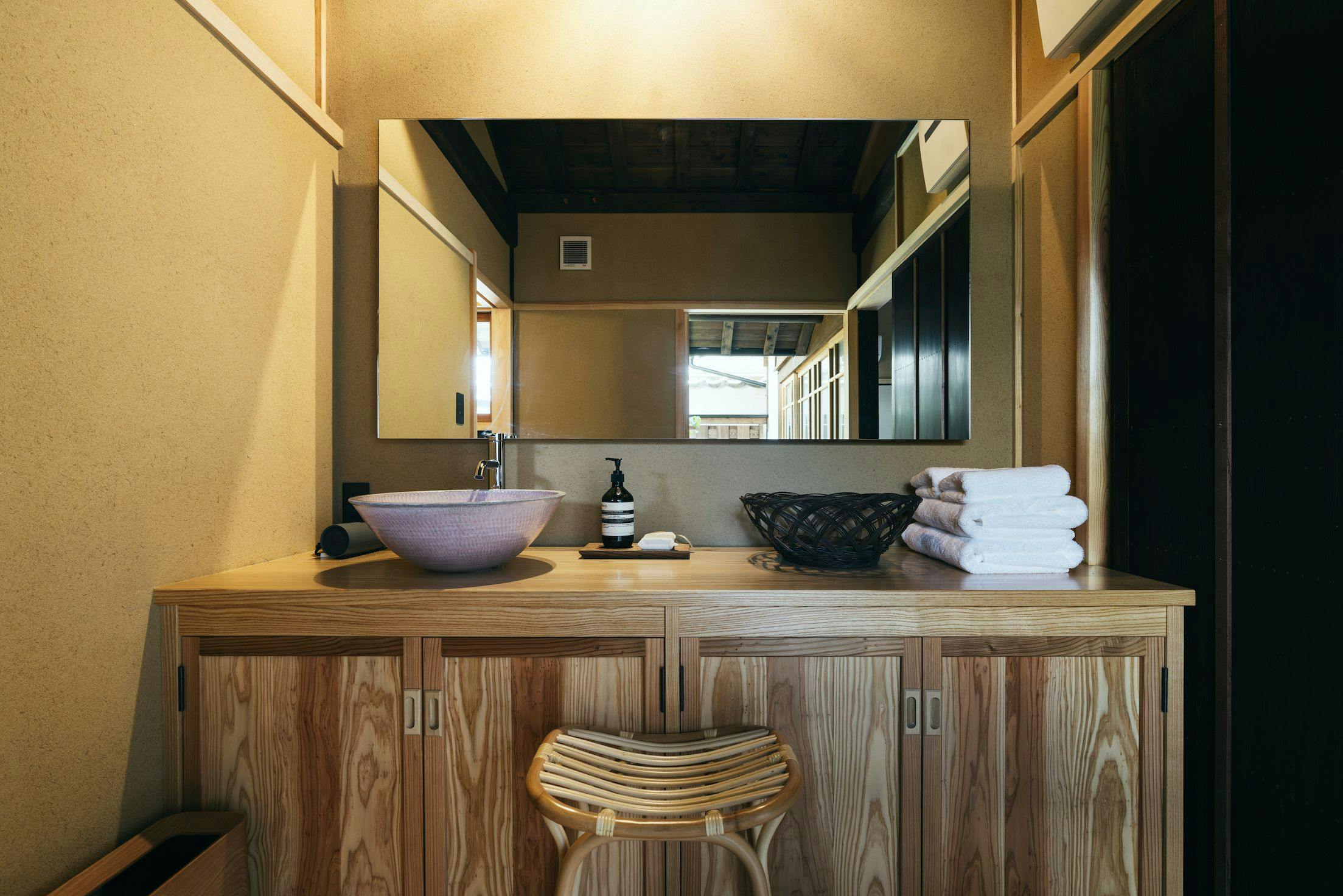 เก้าภูมิภาค_อ่างล้างหน้า