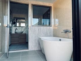 ＴＨＥ　ＴＨＡＬＡＳＳＯ　ＩＴＯＳＨＩＭＡ