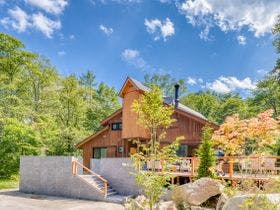 【長野県白馬・小谷エリアの高級貸別荘・コテージ・ログハウス・コンドミニアム】SAKURA 88