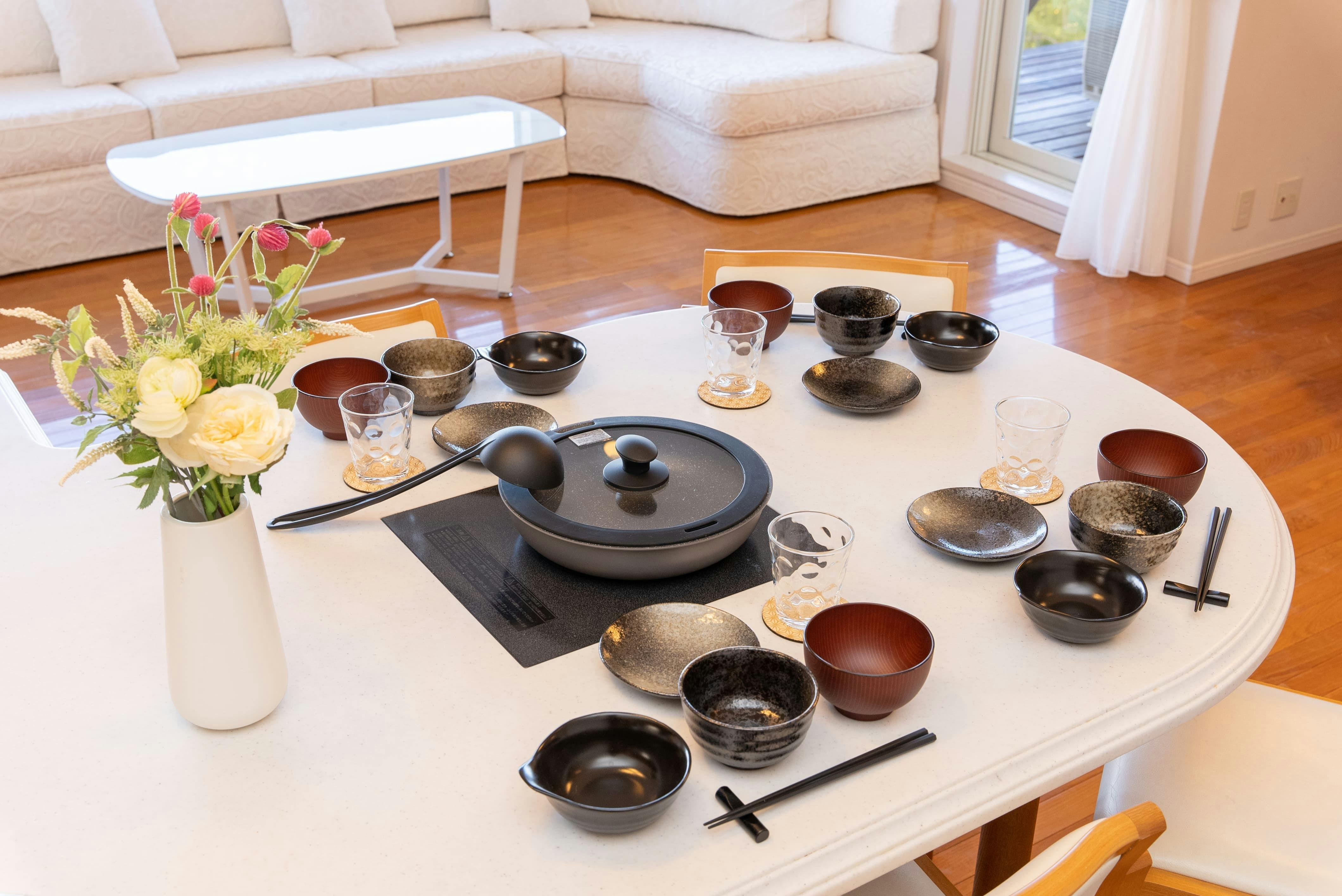 Noёl HAKONE GENSEN