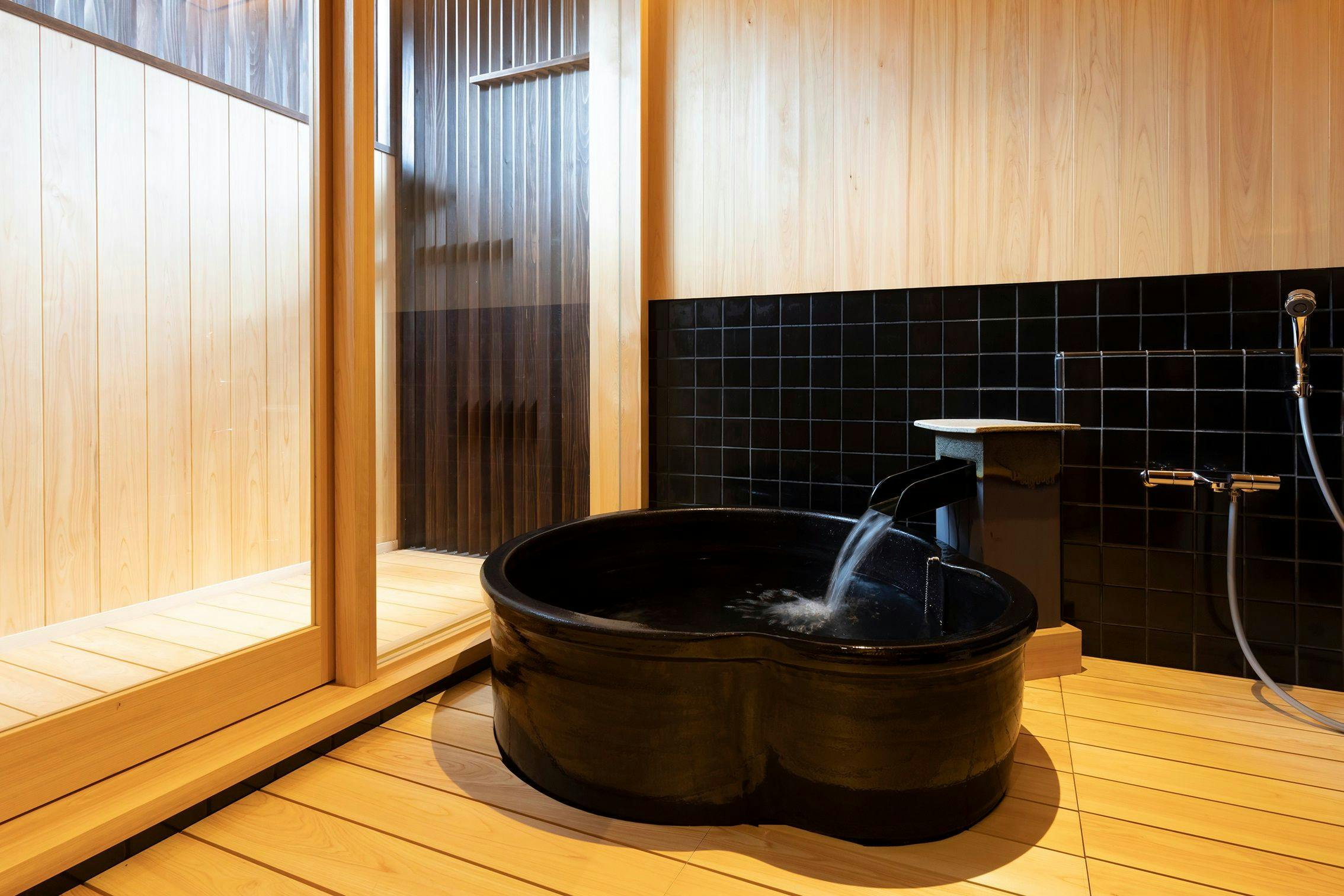 บ้านโซโตมูระ ยูเฮเบย์・ห้องอาบน้ำเล็ก