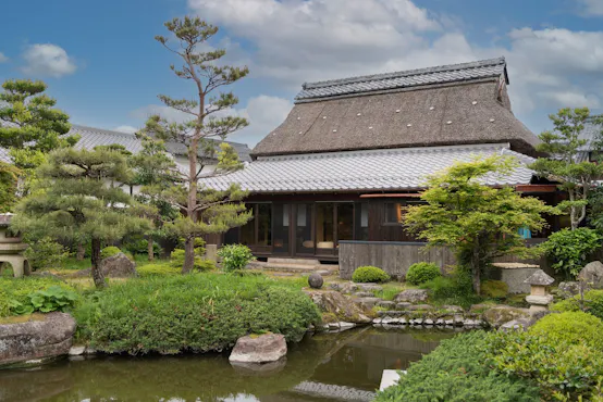 อาคารแยก・ภายนอก