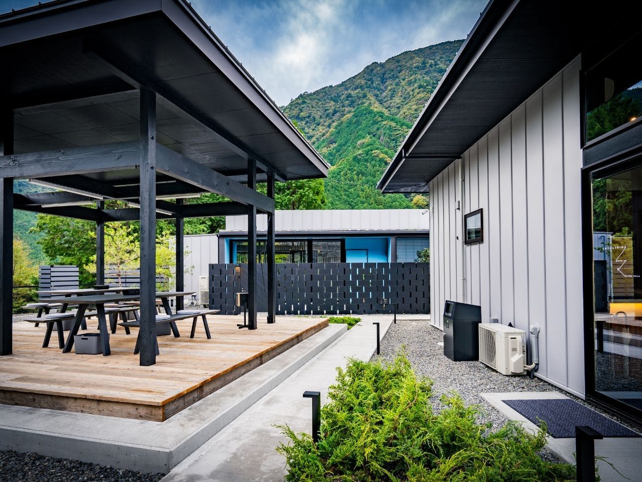 UMEGASHIMA DRIVE-IN ＆ SAUNA VILLA