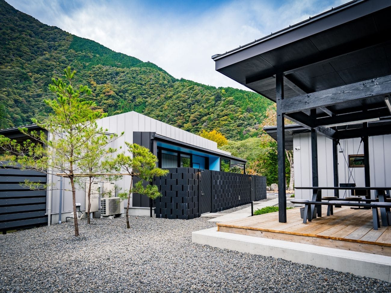 UMEGASHIMA DRIVE-IN ＆ SAUNA VILLA