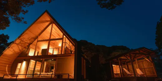 Retreat Villa iki