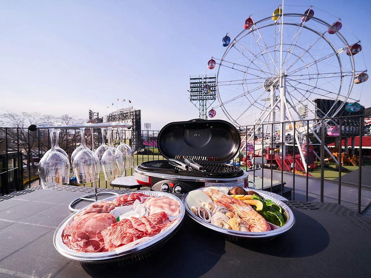 【夕朝食付き：BBQセット付】タンやカルビなどお肉の盛合せ＆海鮮と野菜盛合せプレート（返金不可）