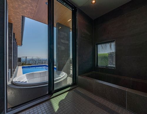 Neroバスルームからの眺め