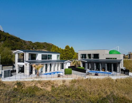 白を基調としたBiancoと黒を基調としたNero