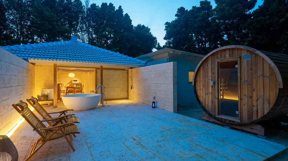 ADAN Resort Ku