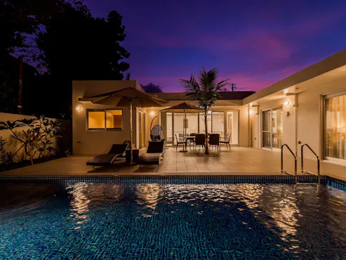 สวีทพูลวิลล่า with Sauna